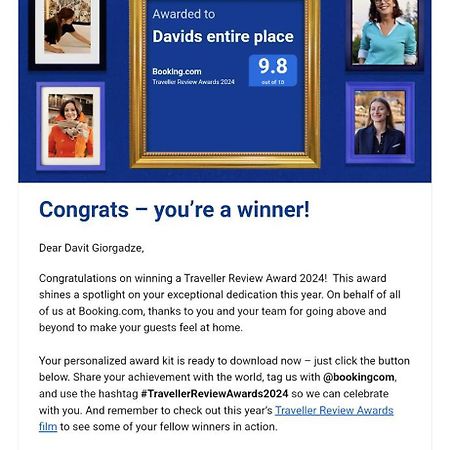 Davids Entire Place 博尔若米 外观 照片